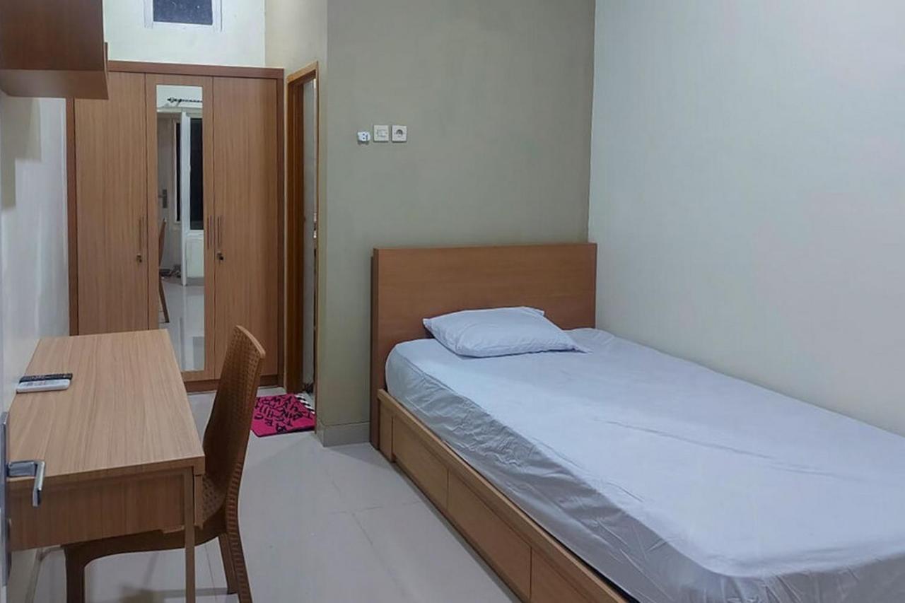 Hotel Koolkost @ Jalan Tirto Agung Srondolwetan Esterno foto