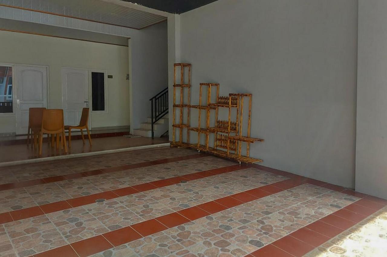 Hotel Koolkost @ Jalan Tirto Agung Srondolwetan Esterno foto