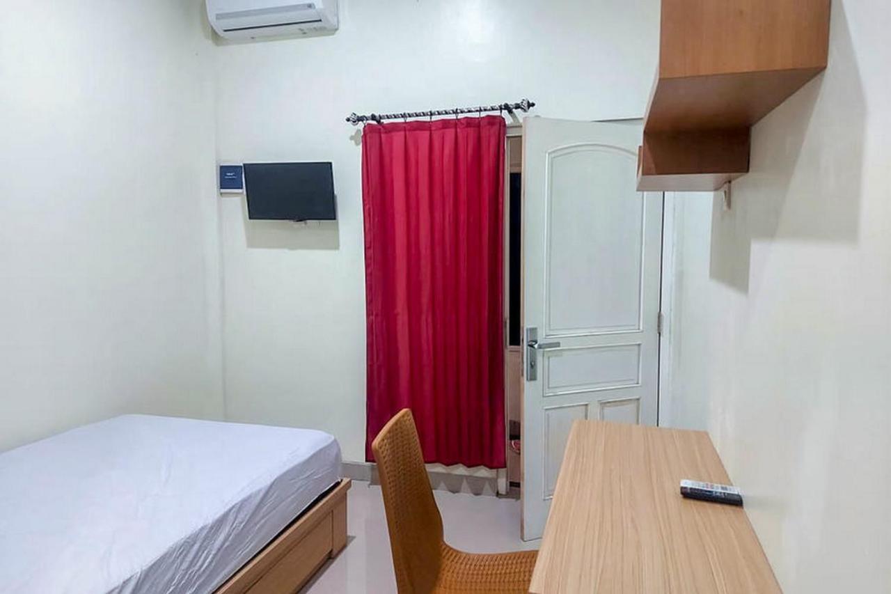 Hotel Koolkost @ Jalan Tirto Agung Srondolwetan Esterno foto